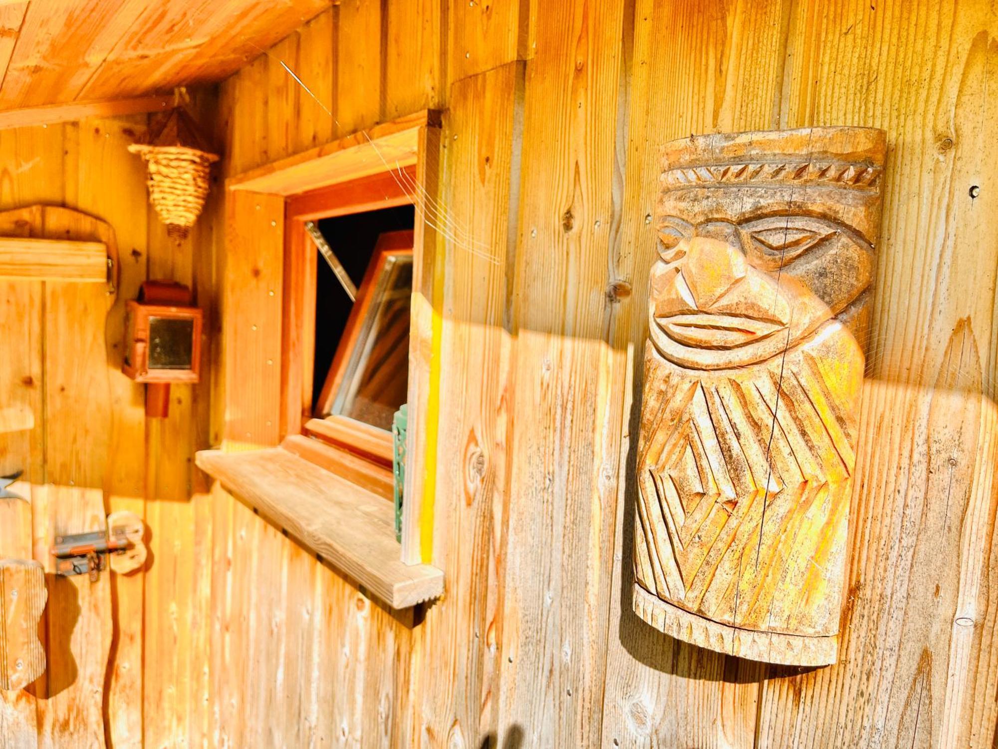 La Cabane Perchee Du Trappeur Ecrainville ภายนอก รูปภาพ