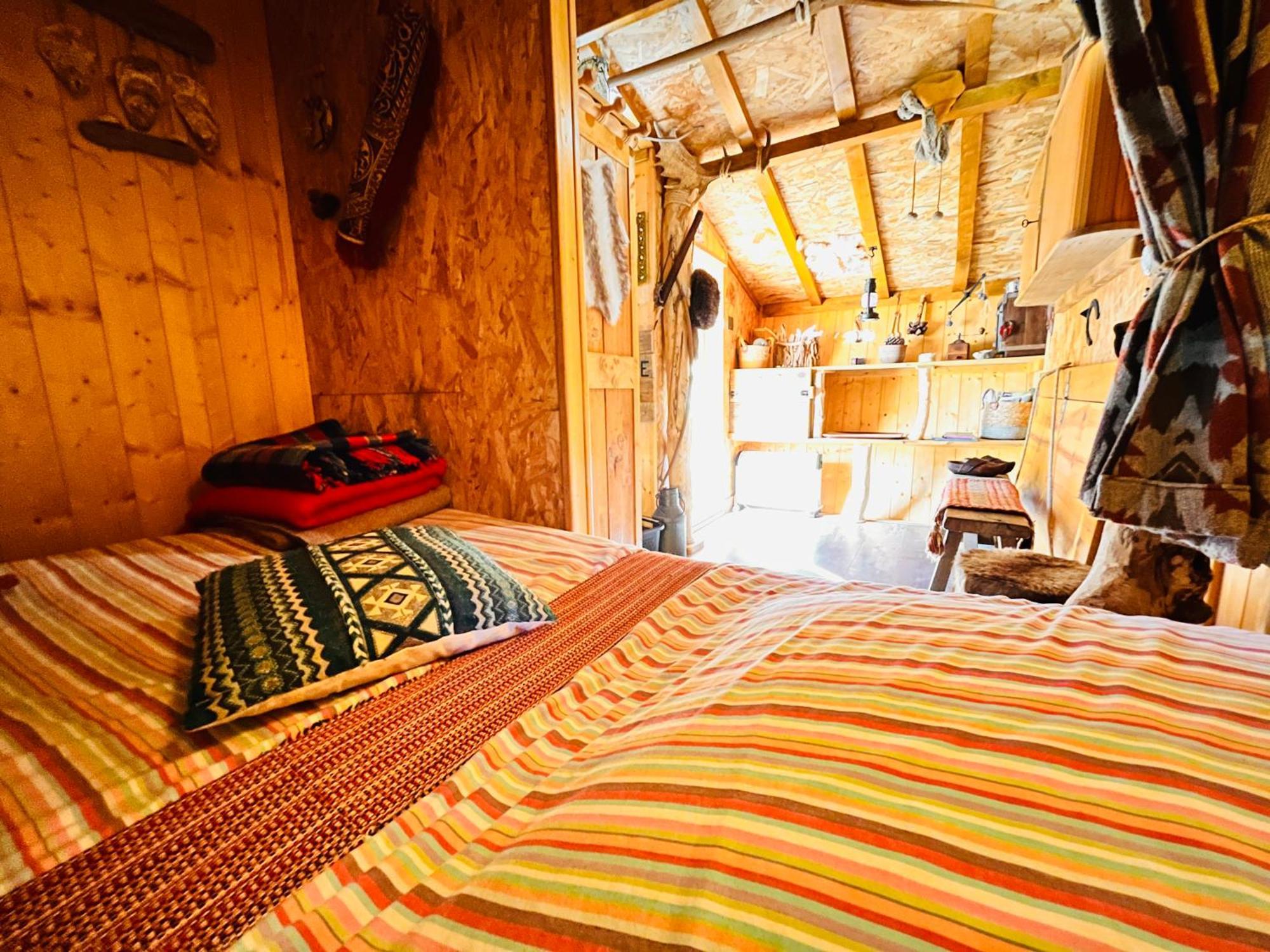 La Cabane Perchee Du Trappeur Ecrainville ภายนอก รูปภาพ